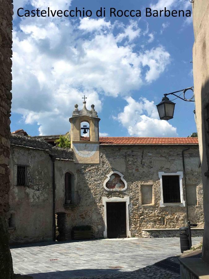 Case Rossa E Blu Villanova d'Albenga Exterior foto